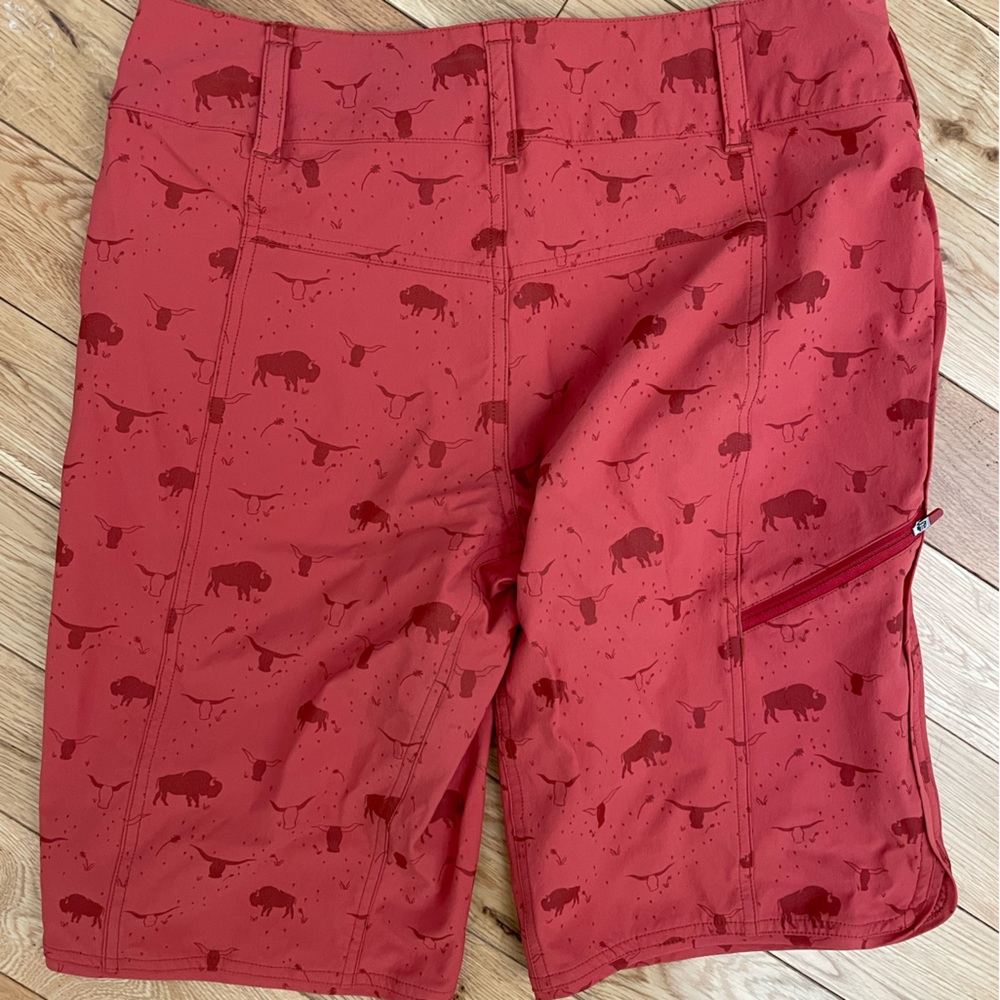 Wild Rye Women’s Freel Shorts - Picture 2 of 3